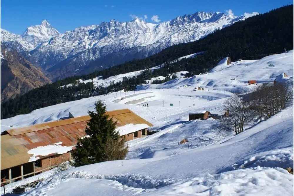 Auli Travel Guide: Uncover Snow-Capped Peaks, Scenic Views, and Thrilling Adventures